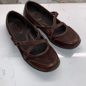 boc Brown Mary Jane Flat Criss Cross Velcro Strap